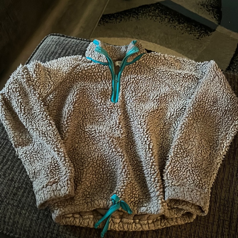 Fuzzy half zip sweatshirt